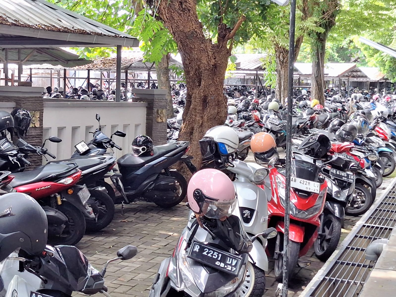 Parkir Jadi Barang Mewah di Negeri Pendidikan